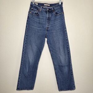 Levi’s Premium Ribcage Med Wash Straight Ankle Jeans Size 29 Button Fly